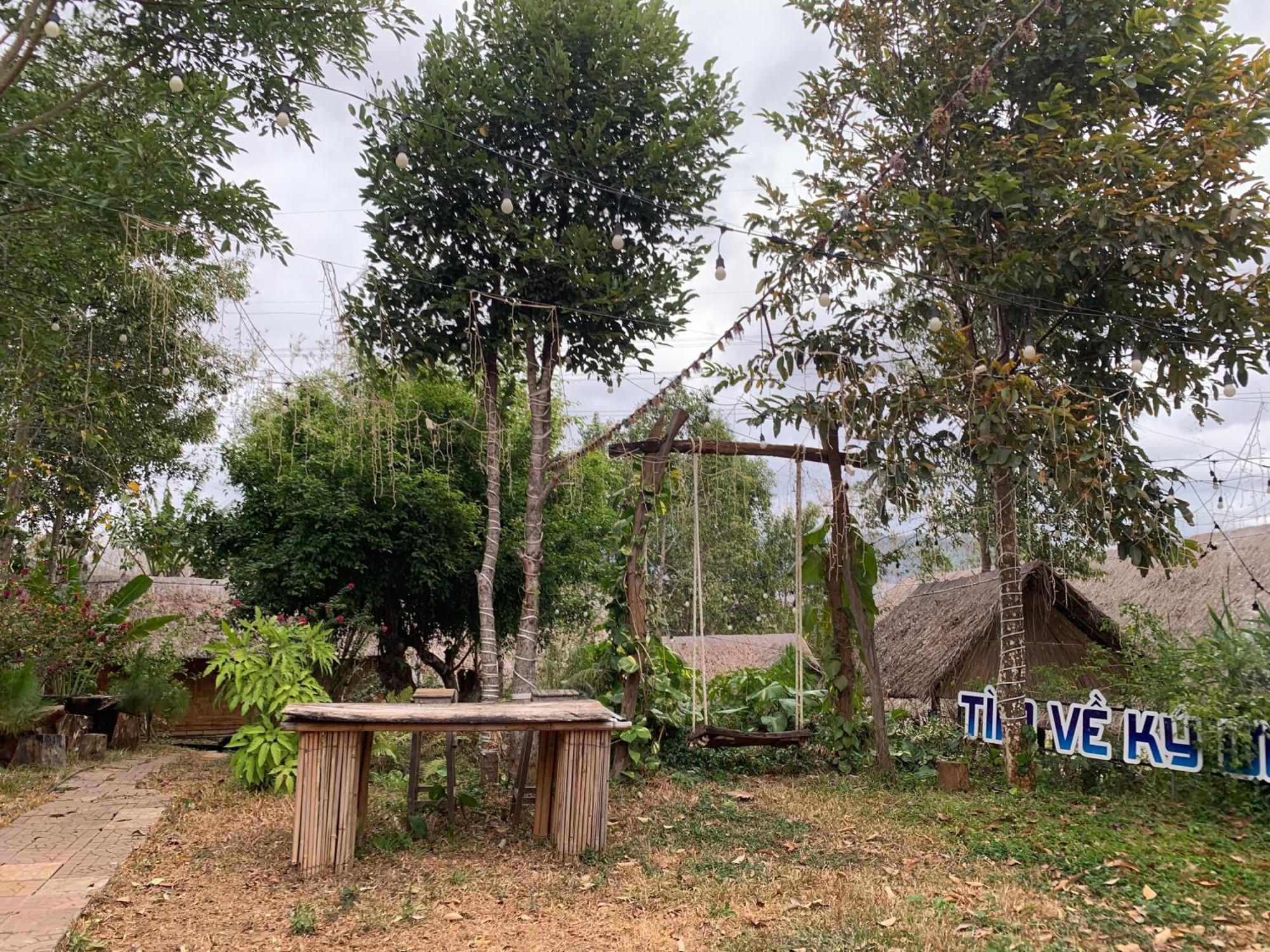 Khu Du Lich Sinh Thai, Nghi Duong Homestay Hoang Anh - Kon Xom Luh Tỉnh Kontum Kültér fotó