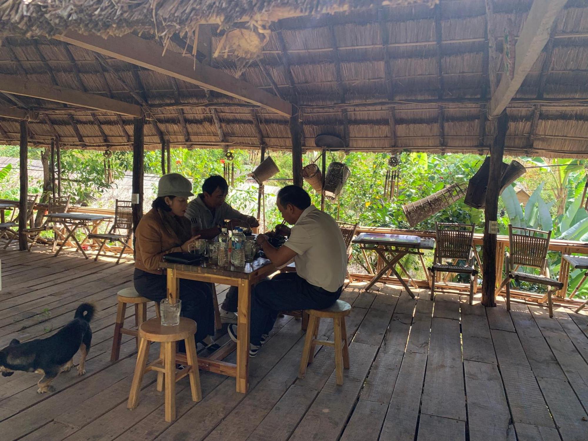 Khu Du Lich Sinh Thai, Nghi Duong Homestay Hoang Anh - Kon Xom Luh Tỉnh Kontum Kültér fotó
